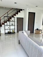 Laguna Villa With Private Pool