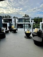 Laguna Villa With Private Pool