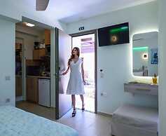 Marthina Luxury Living