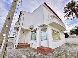 Altura Typical House by Homing
