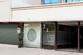 Hotel O Airport Road