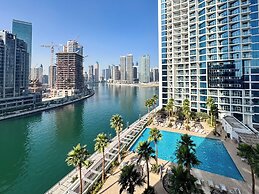 PVH - Damac Prive - Studio - Canal View