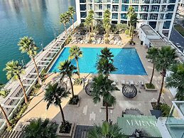 PVH - Damac Prive - Studio - Canal View