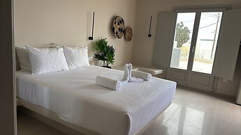 EvMaria Suites