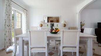 Villa Brady