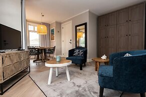 Hampton Home B&B Suites