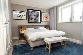 Hampton Home B&B Suites