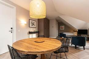 Hampton Home B&B Suites