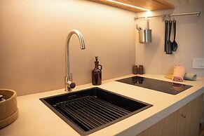 Essenza Boutique Apartments