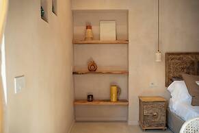 Essenza Boutique Apartments