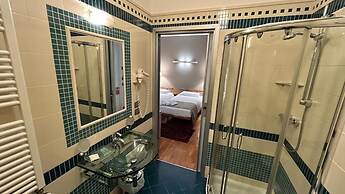 HOTEL CENTRALE RESANA