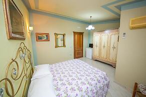 Hotel SAN SAENA
