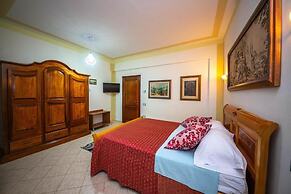 Hotel SAN SAENA