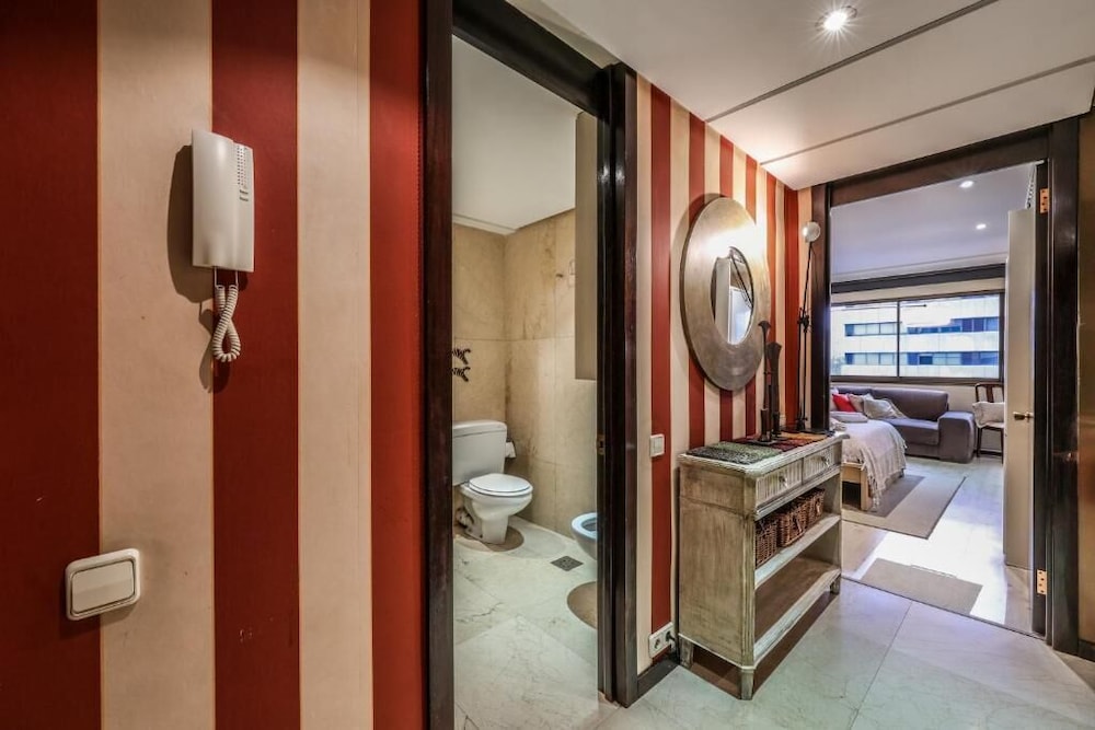 Smartroom Madrid by Arco