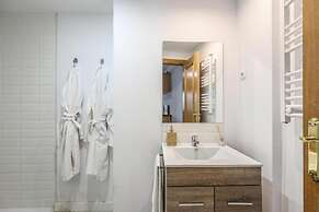 ARCO Gran Via Boutique Apartments