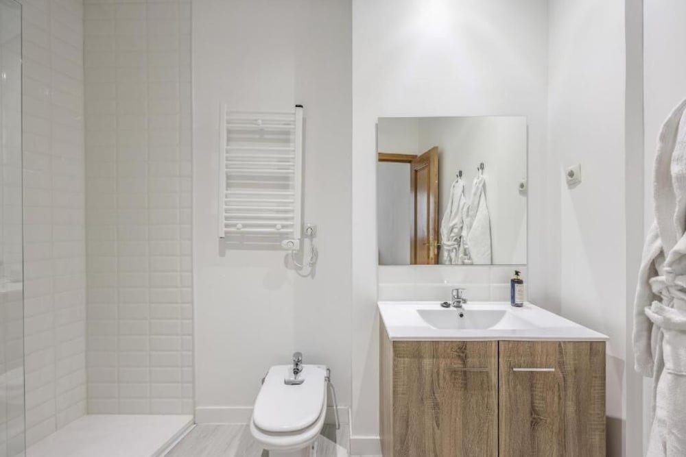 ARCO Gran Via Boutique Apartments