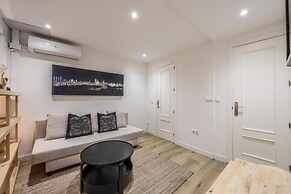ARCO Gran Via Boutique Apartments