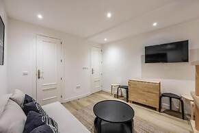 ARCO Gran Via Boutique Apartments