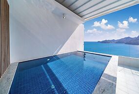 Le Grand Bleu Resort