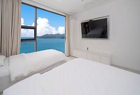 Le Grand Bleu Resort