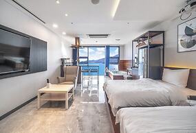 Le Grand Bleu Resort