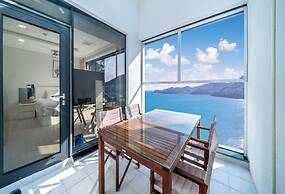Le Grand Bleu Resort