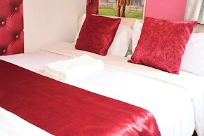 Hotel Elsols By Canan