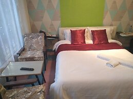 Hotel Elsols By Canan