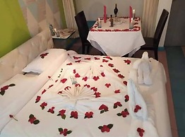Hotel Elsols By Canan