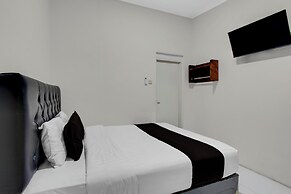 Hotel O Airport Guesthouse