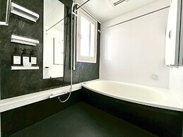 Yokohama Mega Stay