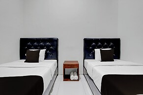 Hotel O AGH 18