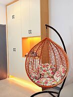 Xiaos Henderson Hotel