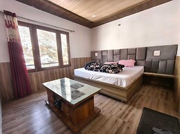 Hotel Yamuna Palace