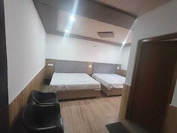 Hotel Yamuna Palace