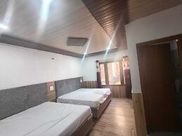 Hotel Yamuna Palace
