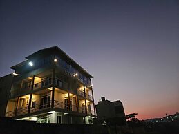 EXPRESS VIEW INN