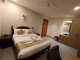 HOTEL MONSOON PALACE