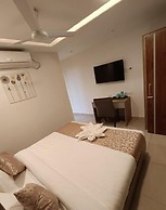 HOTEL MONSOON PALACE