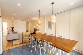 Dasi House