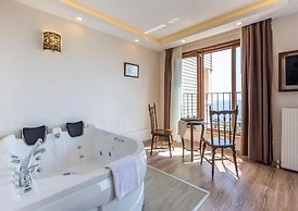 Menar Hotel & Suites