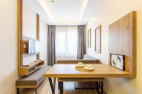 Menar Hotel & Suites