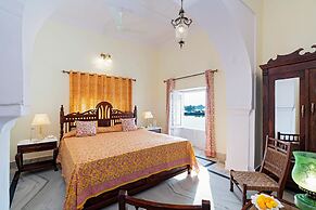 Junia Bagh A Lakeside Homestay