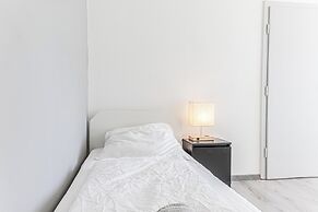Cozy 2BR Apartment Near Prater Danube