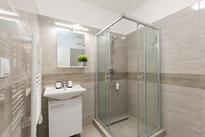 Budapest Downtown Residence LEO