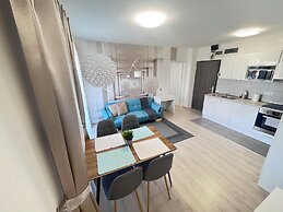 Budapest Downtown Residence LEO