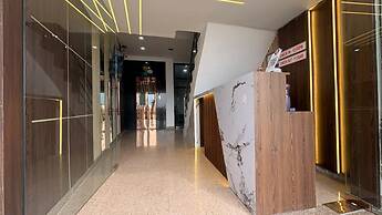 Hotel Raas Inn