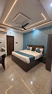 Hotel Raas Inn