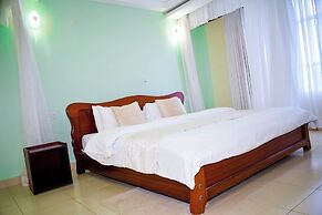 Kelvian Hotel  Wote