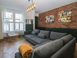 Ty Gelert